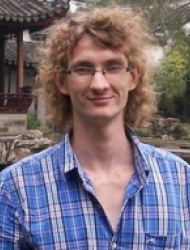 אנטולי פולנרוב